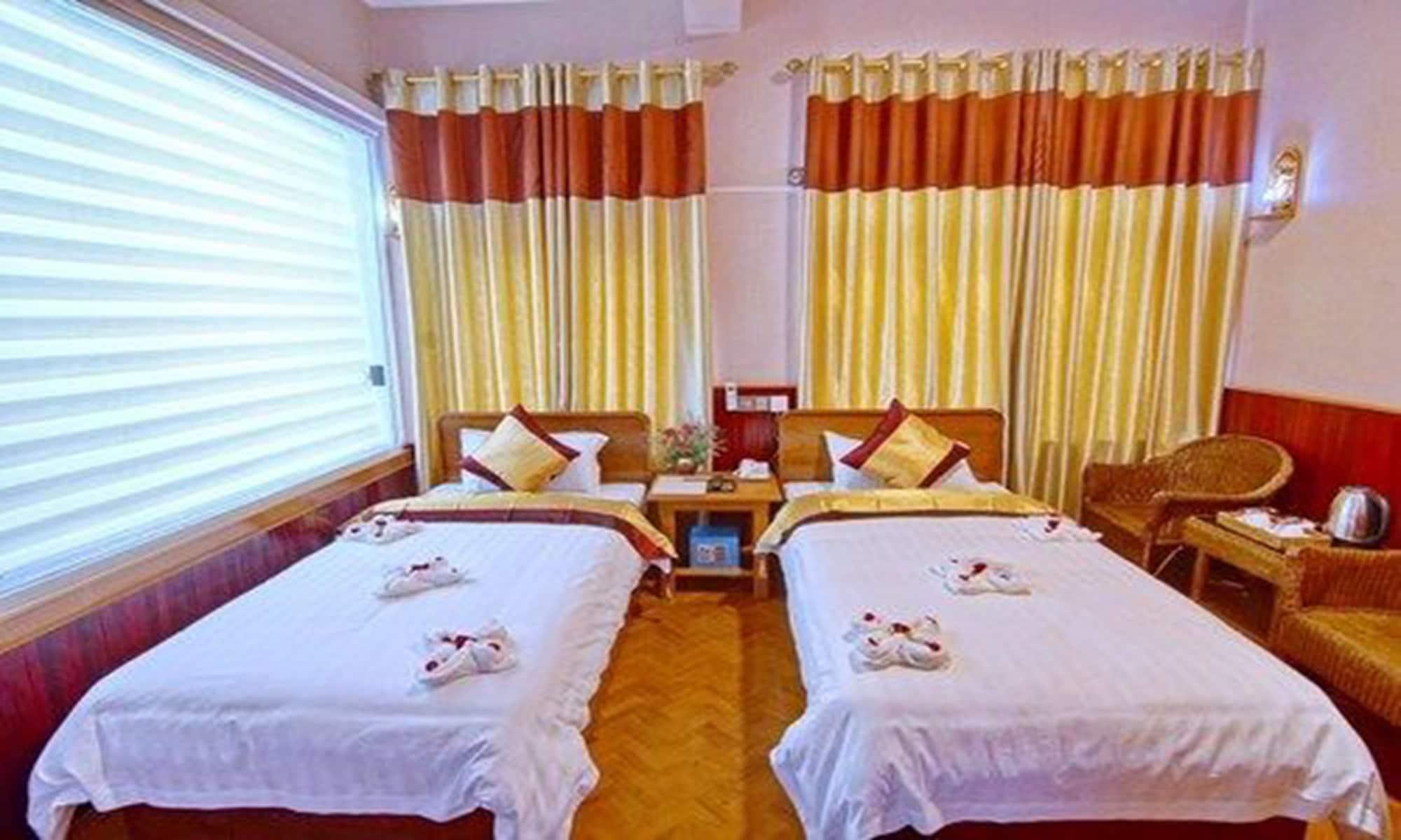 Palace View Hotel Mandalay Exterior photo