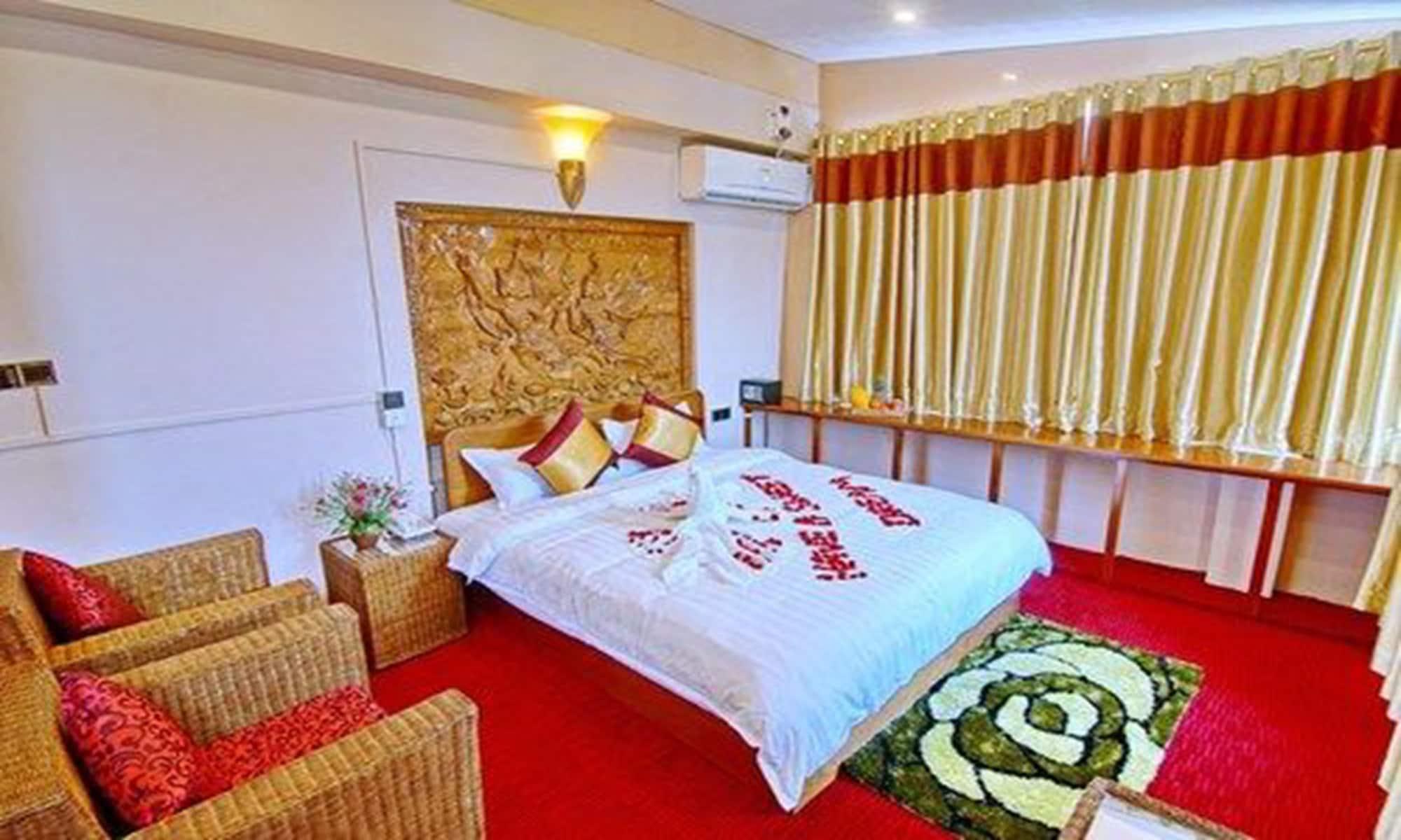 Palace View Hotel Mandalay Exterior photo