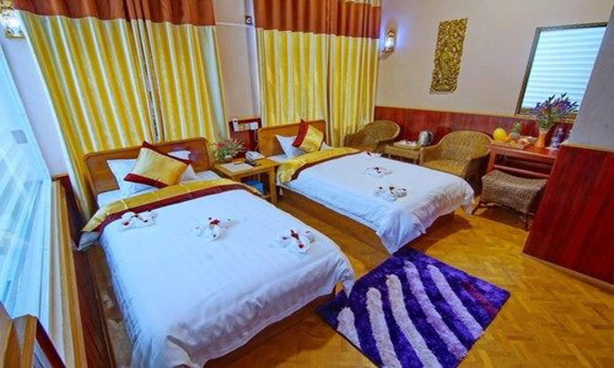Palace View Hotel Mandalay Exterior photo