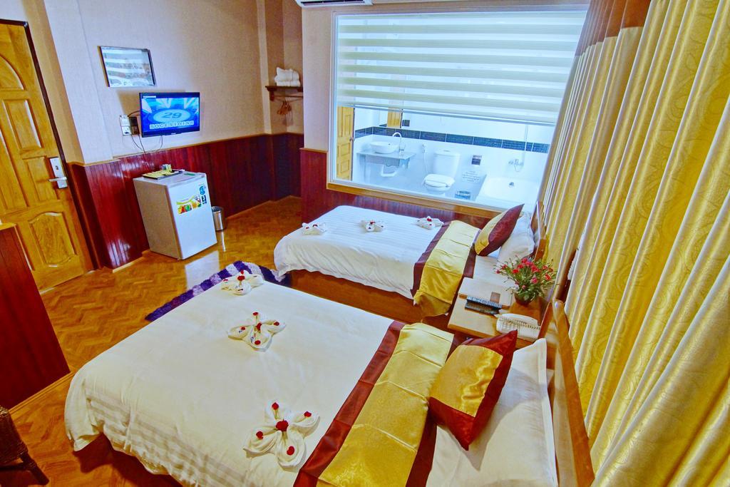 Palace View Hotel Mandalay Exterior photo