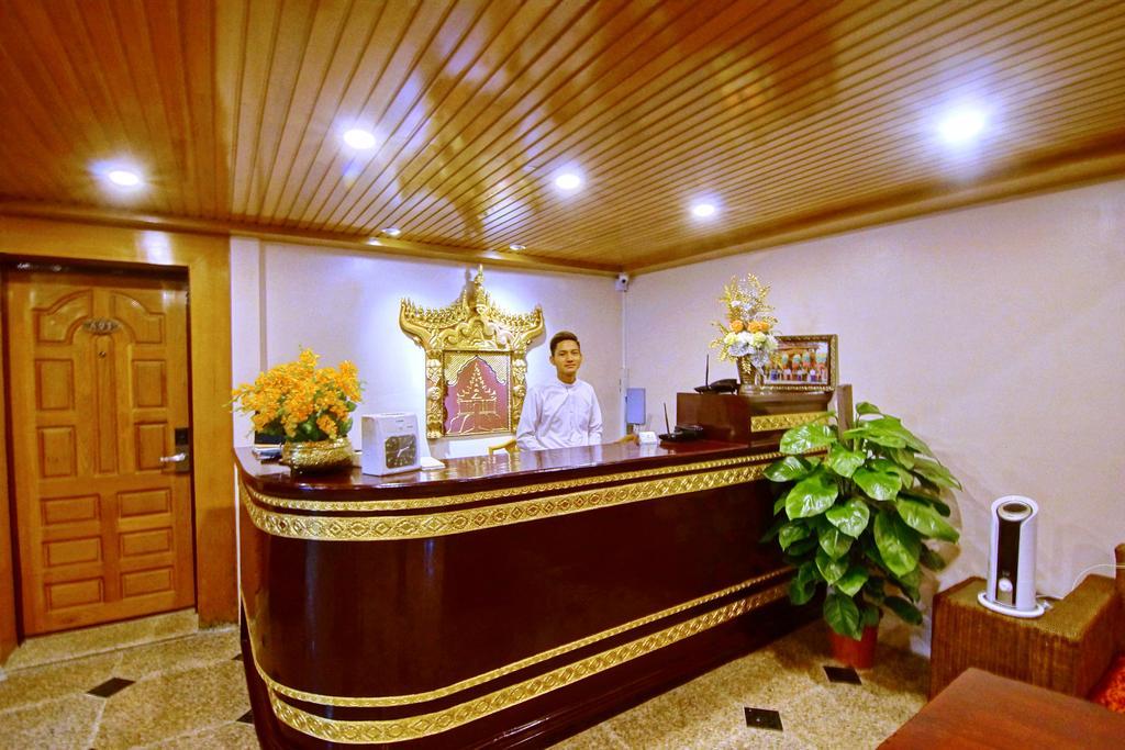 Palace View Hotel Mandalay Exterior photo