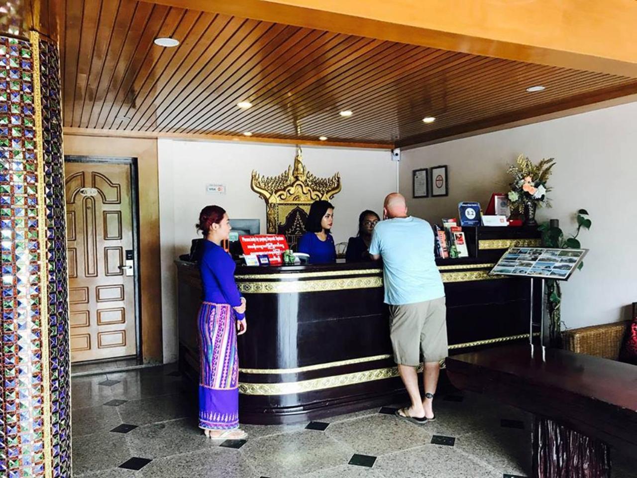 Palace View Hotel Mandalay Exterior photo