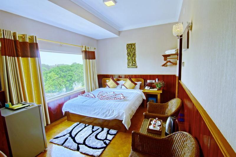 Palace View Hotel Mandalay Exterior photo